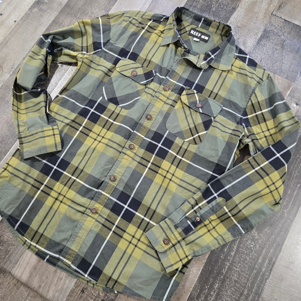 Reef Surf Casual Plaid Button Down Flannel Shirt Men Size S Olive Black Yellow